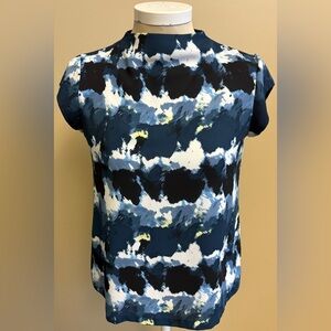Calvin Klein Blue print Boxy Blouse w Cap Sleeves & Crew Neck women's size Small